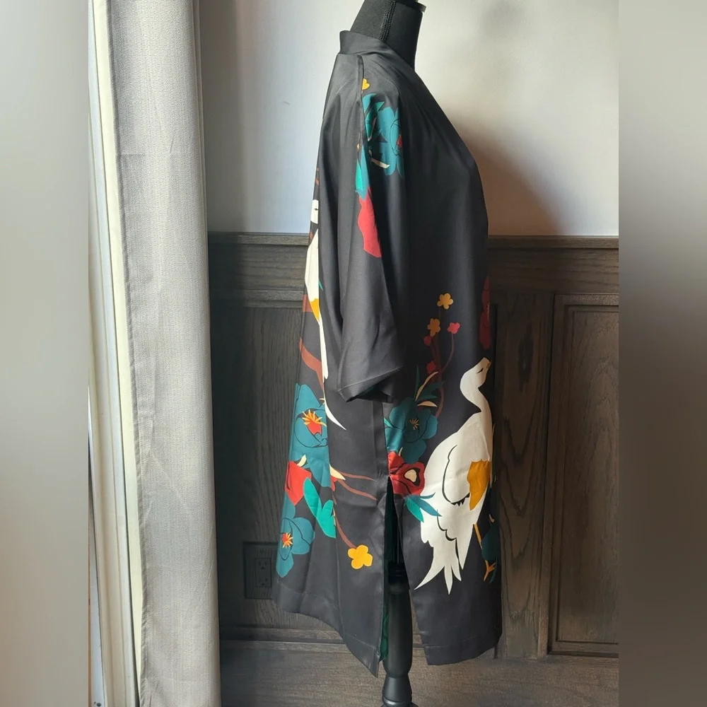 Chico's Black Kimono Covering Ruana S/M NWT - Picture 4 of 6